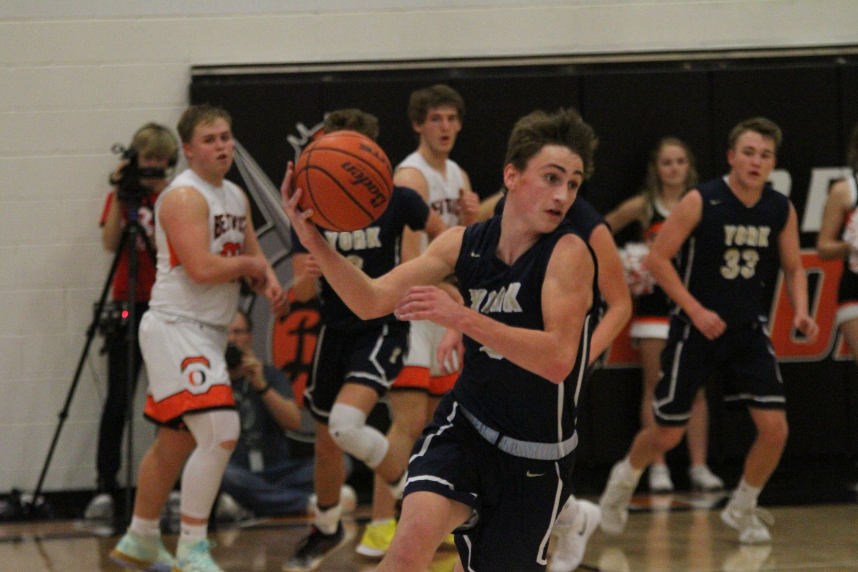 York boys basketball at Beatrice 11.jpeg